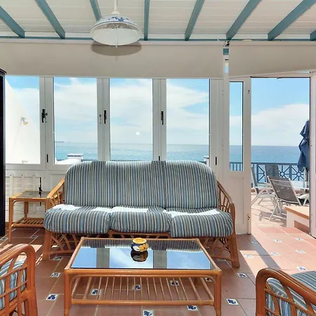 Avanti Stunning Sea Views Playa Blanca *